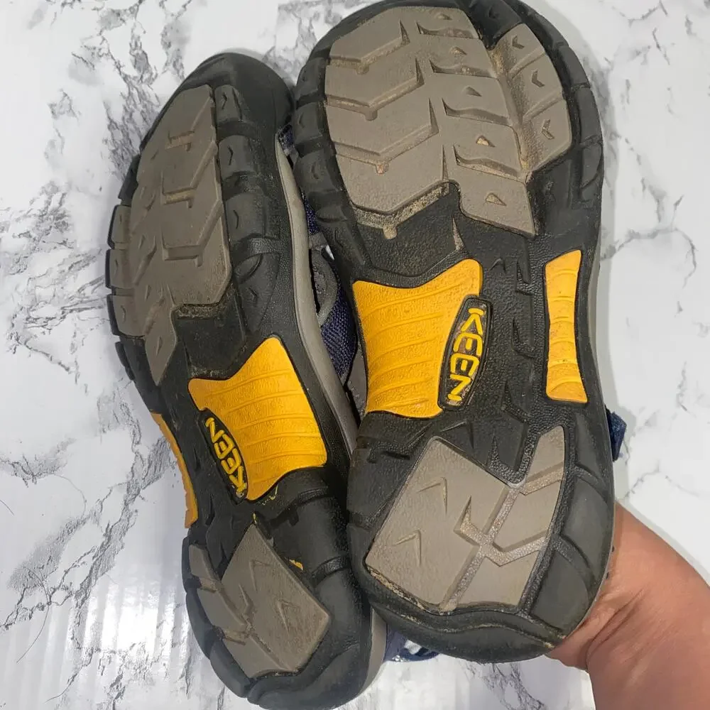 Keen Boys Big Kids Navy Blue Gray Venice H2 Sandals Youth Size 5